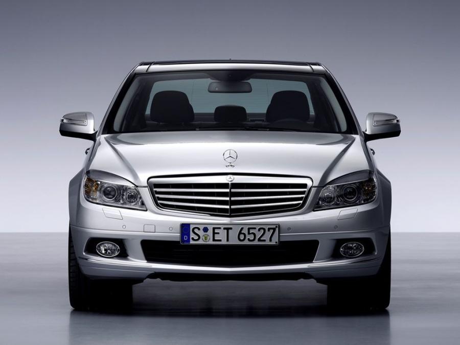  Mercedes-Benz C-Class 2008 года  (фото 7 из 27)